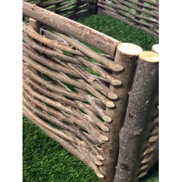 Potager carré en noisetier Tressage Horizontal