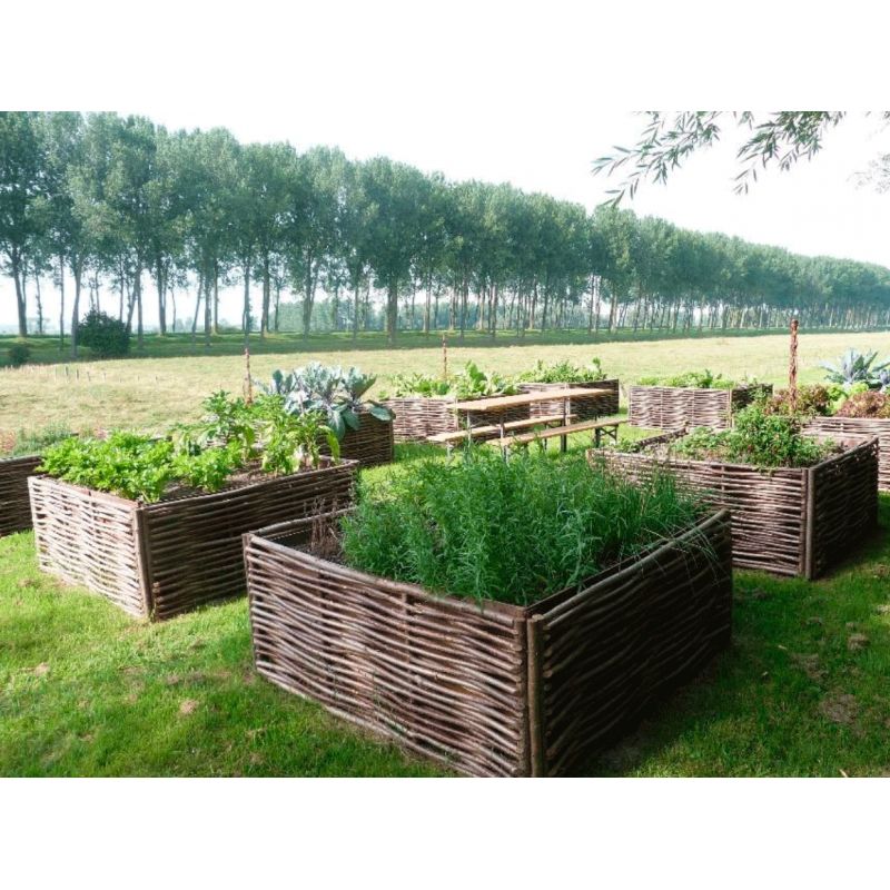 Potager carré en noisetier Tressage Horizontal