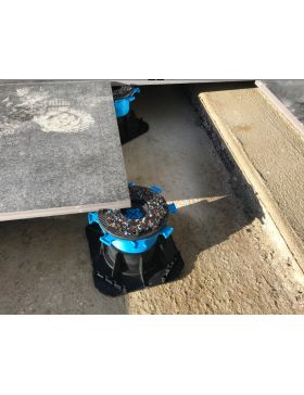 Plot réglable H80/130 standard cleman