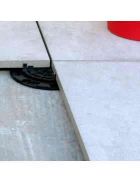 Paving pedestal 8/20 mm - Essentiel Jouplast