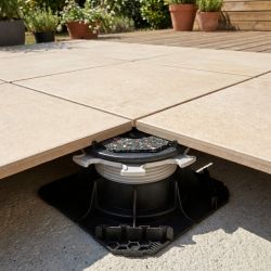 Self-leveling paving pedestal 55/80 mm - Cleman Jouplast
