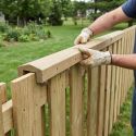 Finition pour lame de clôture en U - Section 27x145/130 mm / Section 32x53 mm en sapin rouge PEFC - Classe 3 - 2,5 ml