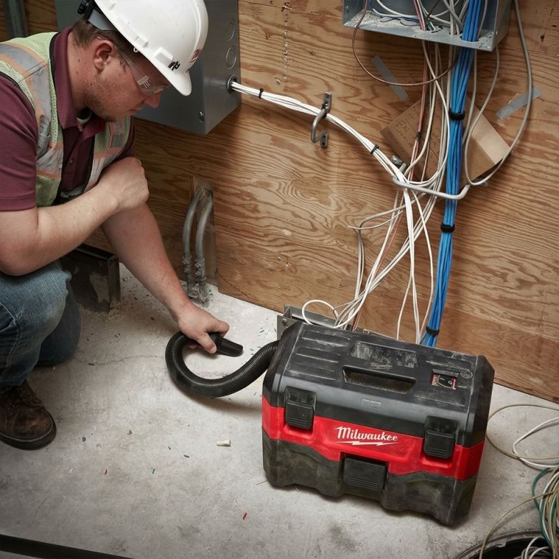 Aspirateur pour eau et poussières (sans batterie) - Milwaukee