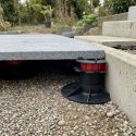 Demi plot terrasse dalle autonivelant 55-370 mm - Réglable par dessus - Solidor